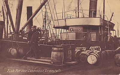 L918 Fish for the continent, Lowestoft.jpg