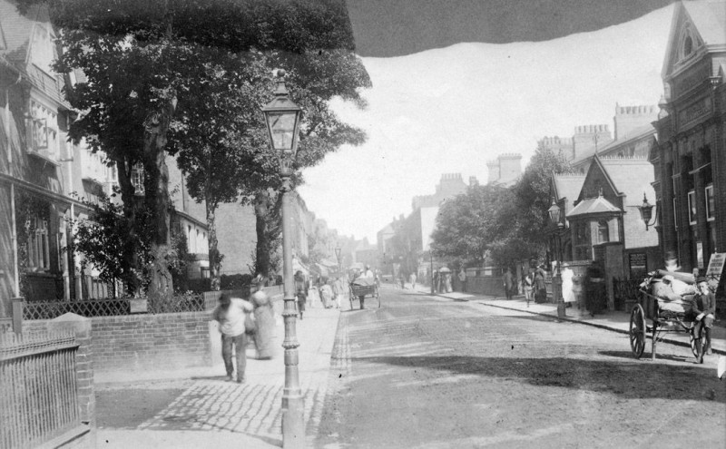 L563 London Road North 1890.jpg