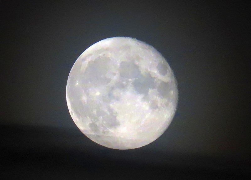 moon_20220911.jpg
