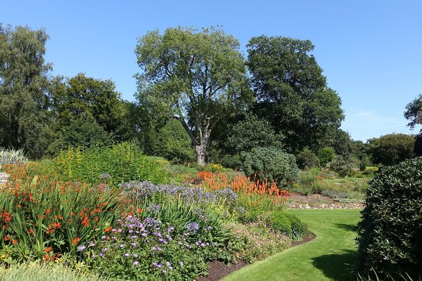 Bressingham Gardens (32).JPG